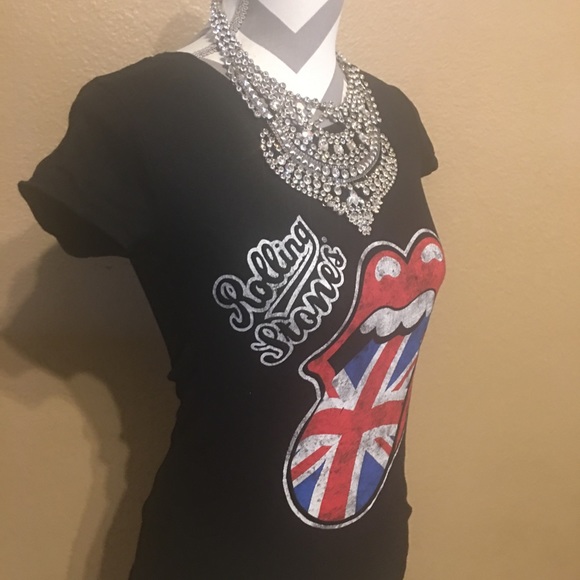 Gorgeous rolling stone Tee! - Picture 2 of 4